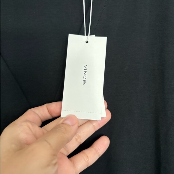 Vince Popover V-Neck Tiered Midi Dress in black puma cotton NWT size S - Picture 2 of 10